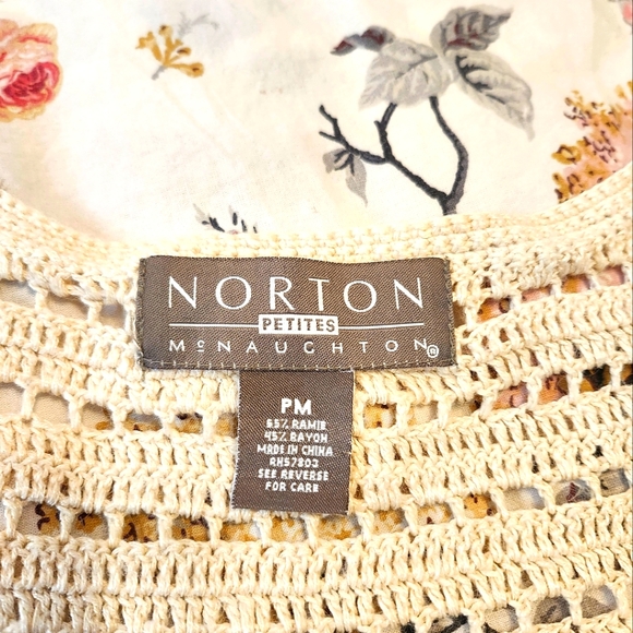 Norton McNaughton Petite Medium knitted short sleeve cardigan light beige - Picture 3 of 3
